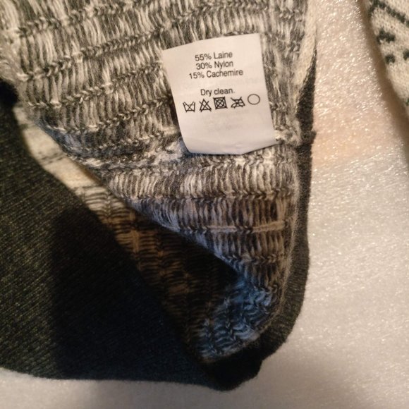 J.Crew Aztec Navajo WOOL+ CASHMERE L/Sleeve Sweater Knit , XXS with MEASUREMENTS - Picture 5 of 6